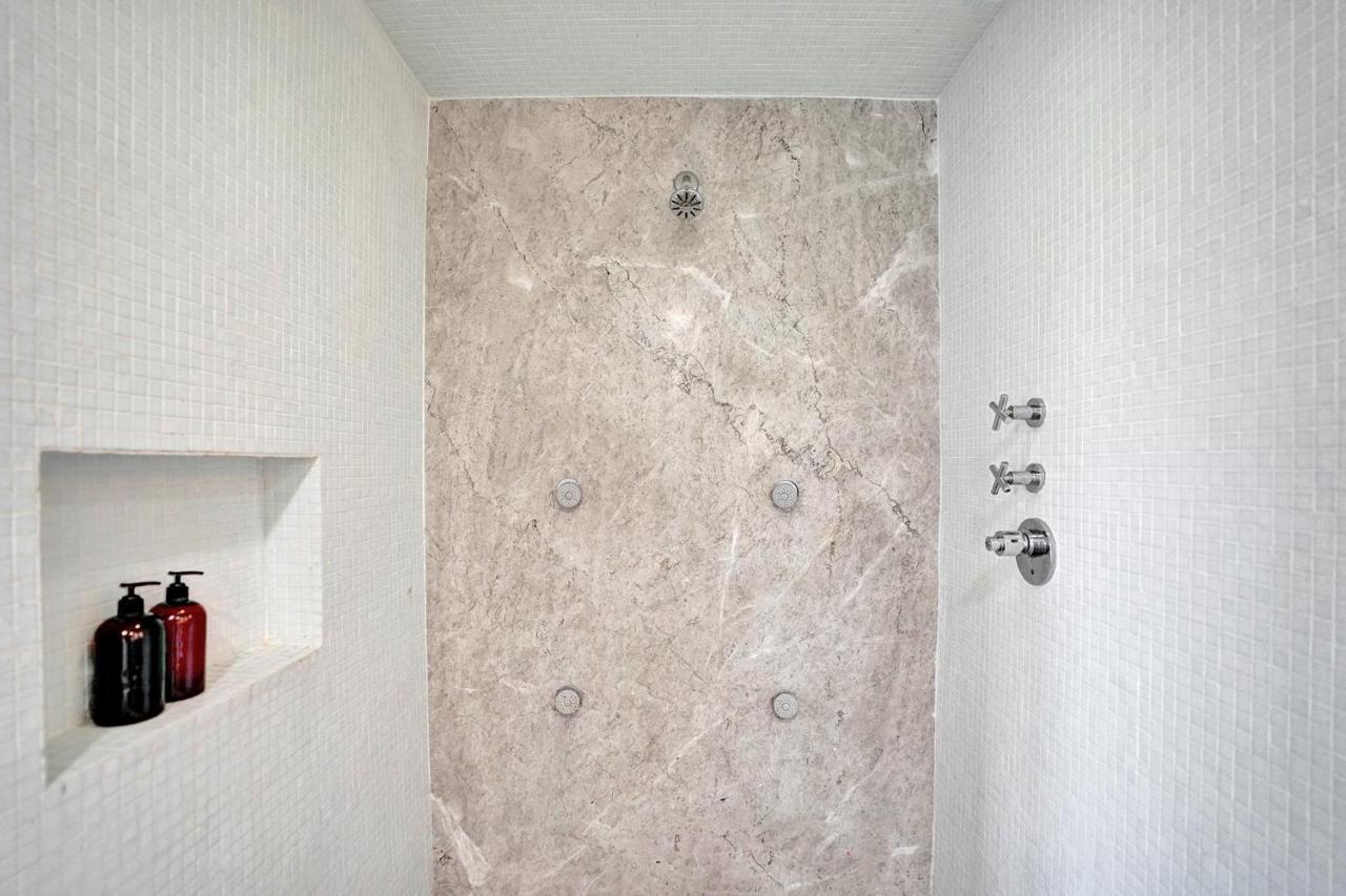 Amazing Two Bedroom Apartments Ocean View- Miami Beach Buitenkant foto