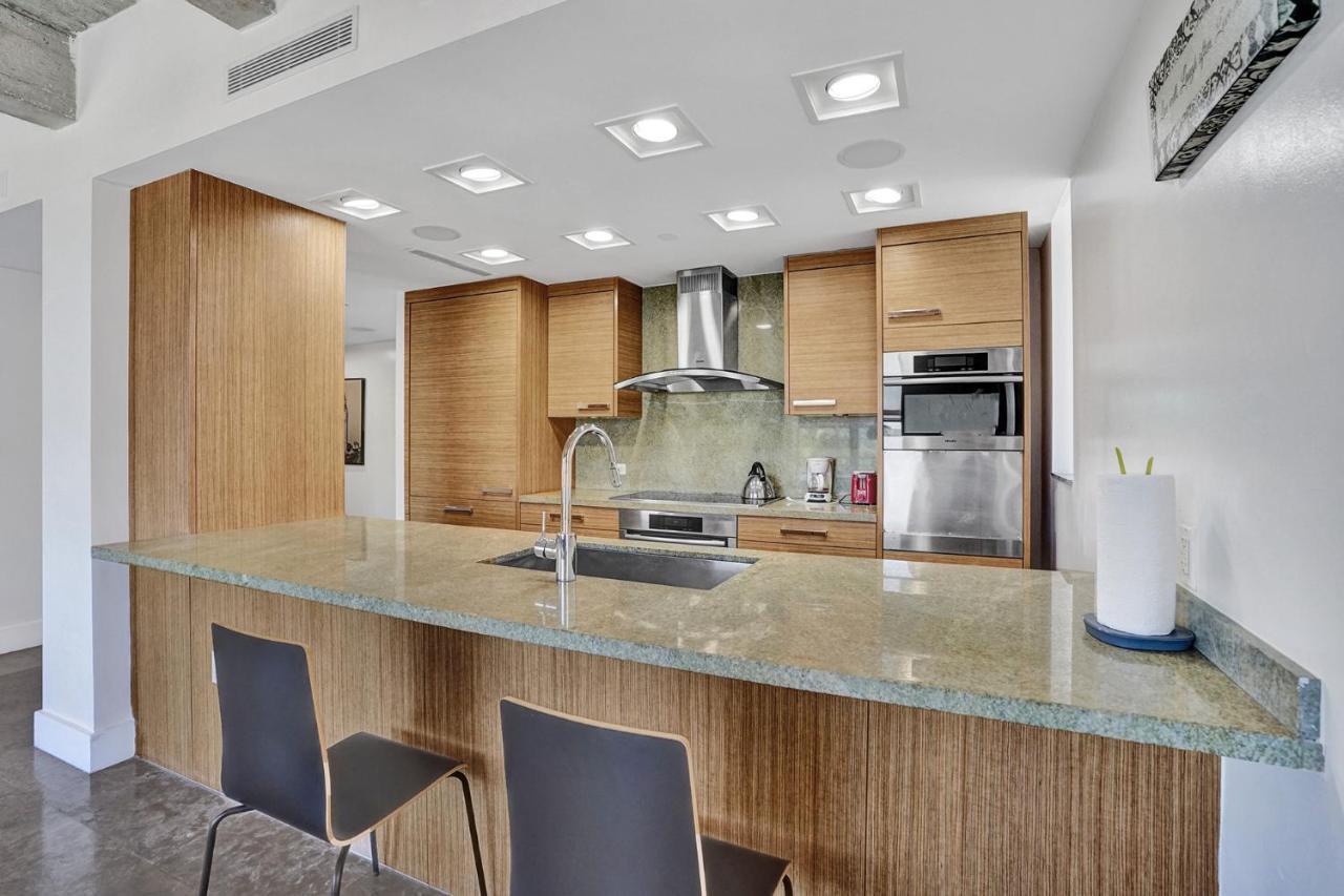 Amazing Two Bedroom Apartments Ocean View- Miami Beach Buitenkant foto