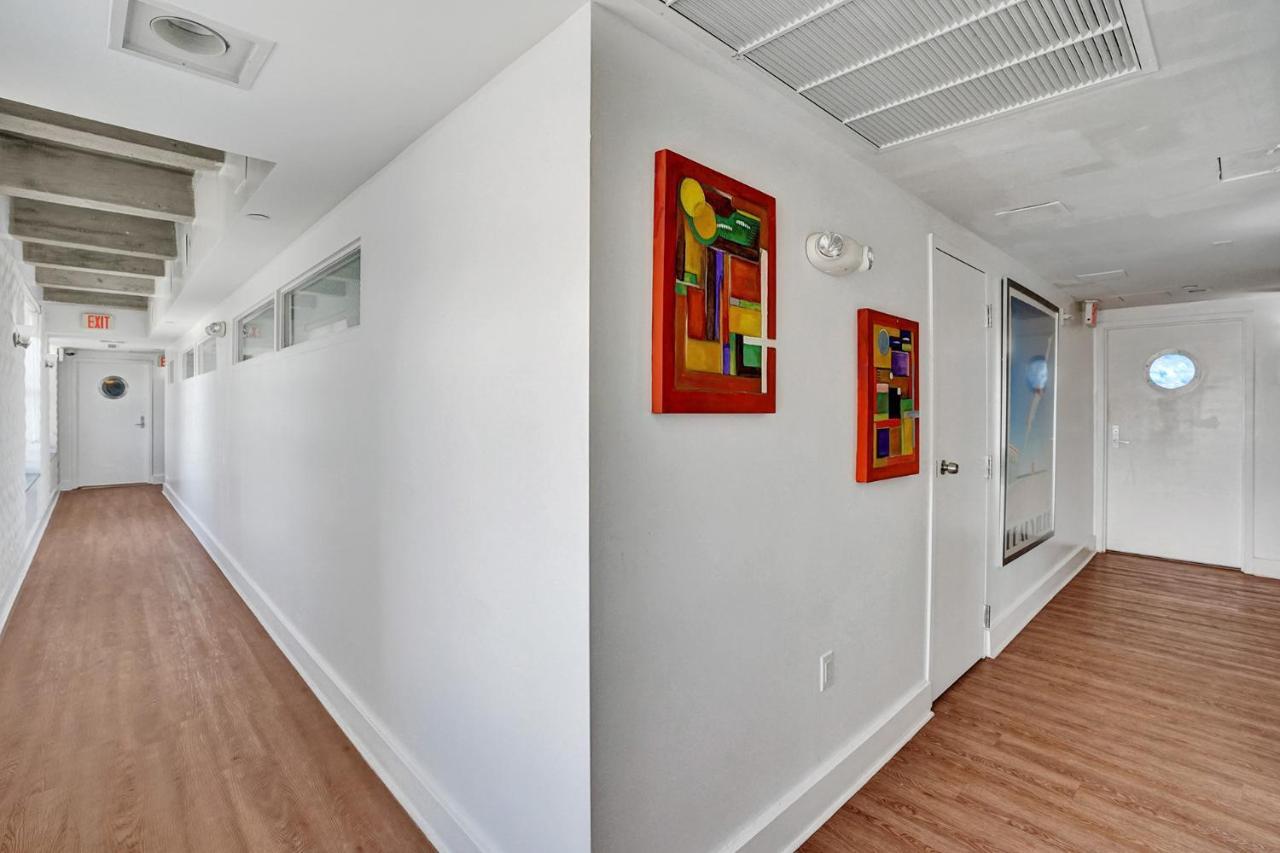 Amazing Two Bedroom Apartments Ocean View- Miami Beach Buitenkant foto