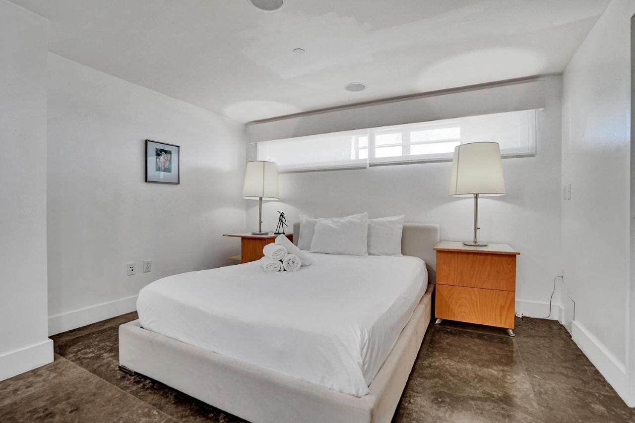 Amazing Two Bedroom Apartments Ocean View- Miami Beach Buitenkant foto
