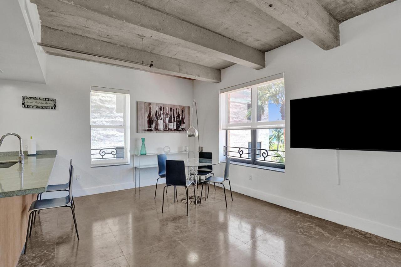 Amazing Two Bedroom Apartments Ocean View- Miami Beach Buitenkant foto