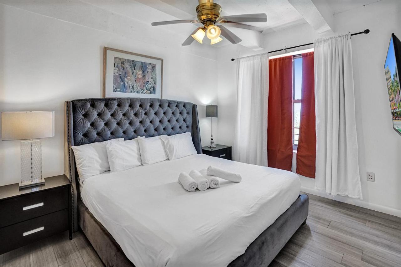 Amazing Two Bedroom Apartments Ocean View- Miami Beach Buitenkant foto