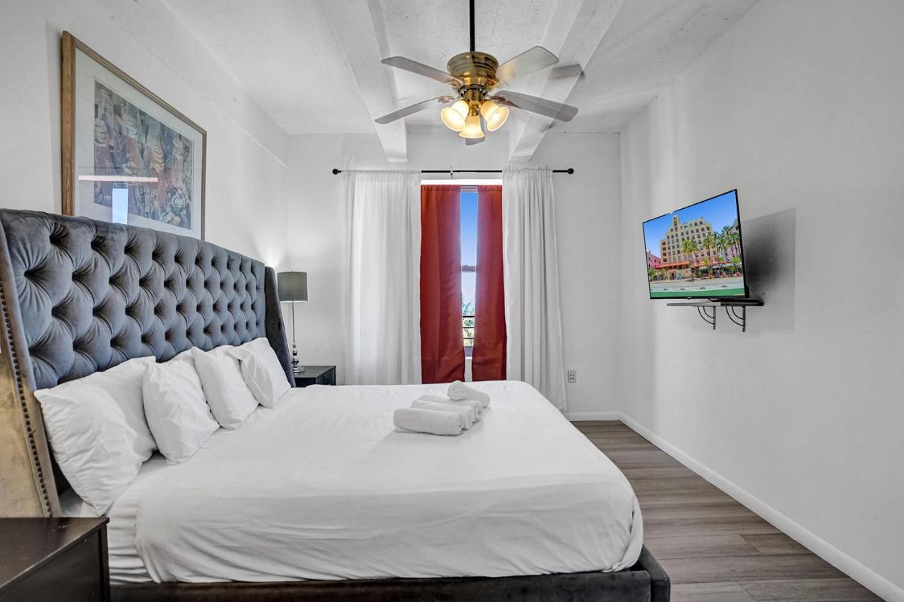 Amazing Two Bedroom Apartments Ocean View- Miami Beach Buitenkant foto