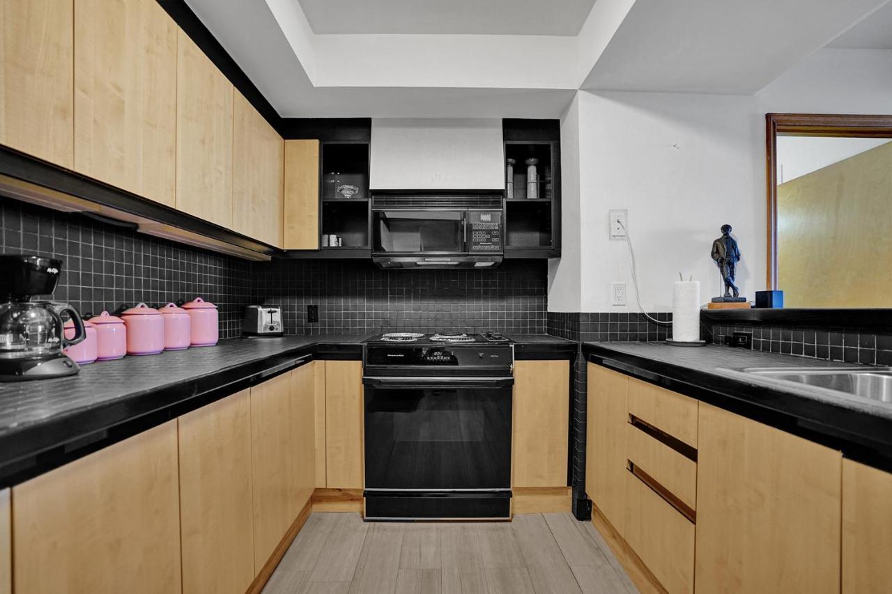 Amazing Two Bedroom Apartments Ocean View- Miami Beach Buitenkant foto